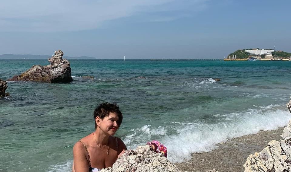 Скандальная ульяновская «шоколадная чиновница» не собирается увольняться после месяца в Тайланде