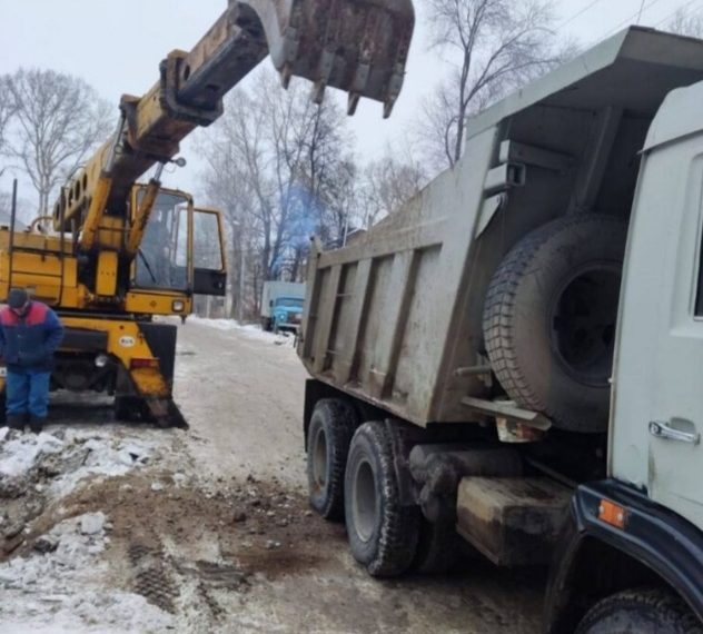 На устранение фекальных озёр по подвалам домов на Ростовской по прогнозу «Ульяновскводоканала» потребуется около недели