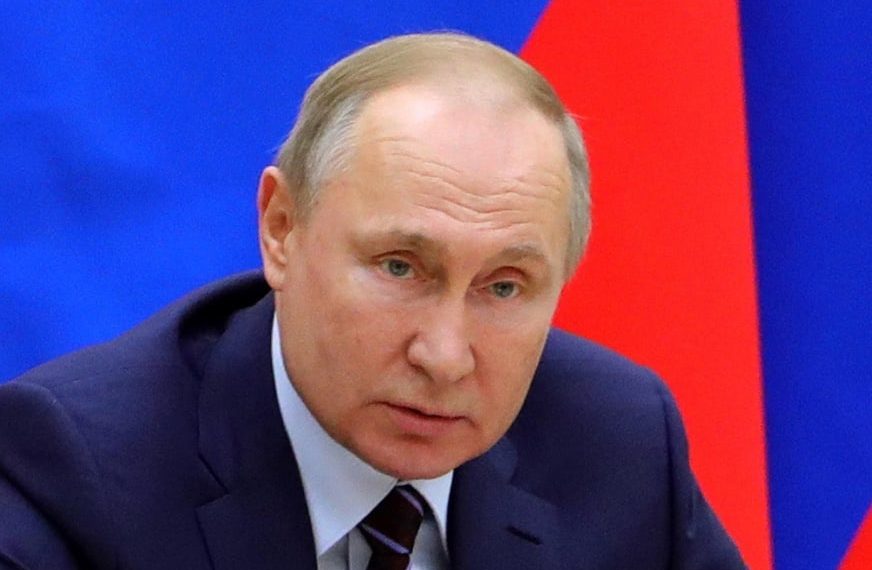 Через 2 часа президент России Владимир Путин выступит с посланием Федеральному Собранию