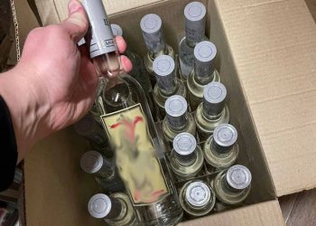 Из незаконного оборота изъято 1010 литров алкоголя и 8308 пачек сигарет