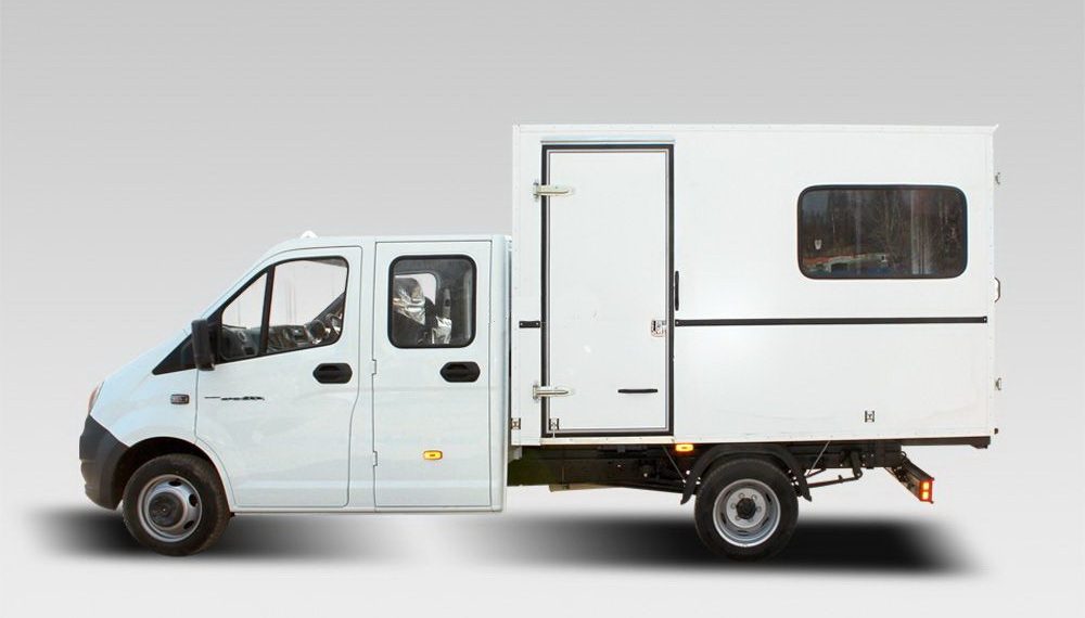 Белая «Газель» — драмтеатру!