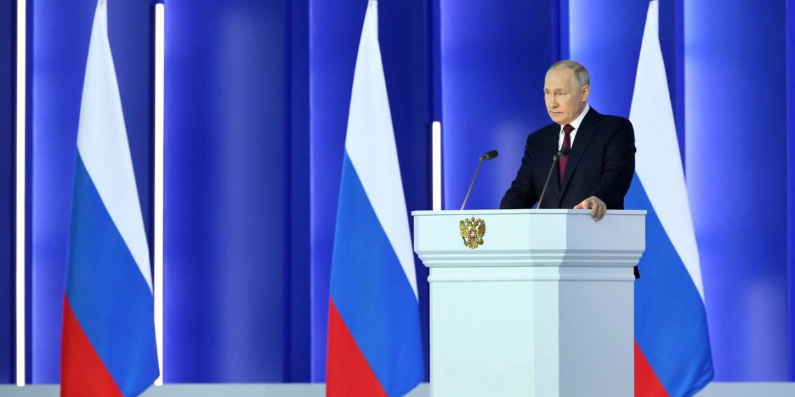 Президент Путин предложил облегчить жизнь бизнесу