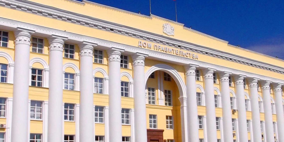 В Ульяновском правительстве вымоют окна за 365 тысяч