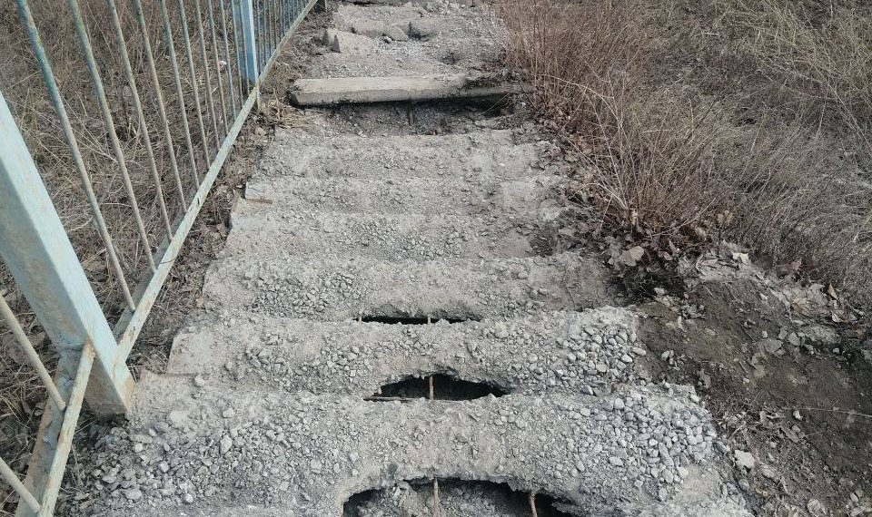 Опасные и некачественные пути Ульяновской области обнажила весна