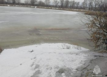 Мост в Больших Ключищах ушёл под воду на полметра