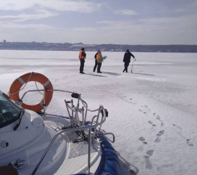На любителей подледного лова в Ульяновске составляют протоколы