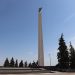 У Обелиска на площади 30-летия Победы в Ульяновске к 9 мая в спешном порядке устраняют недочёты