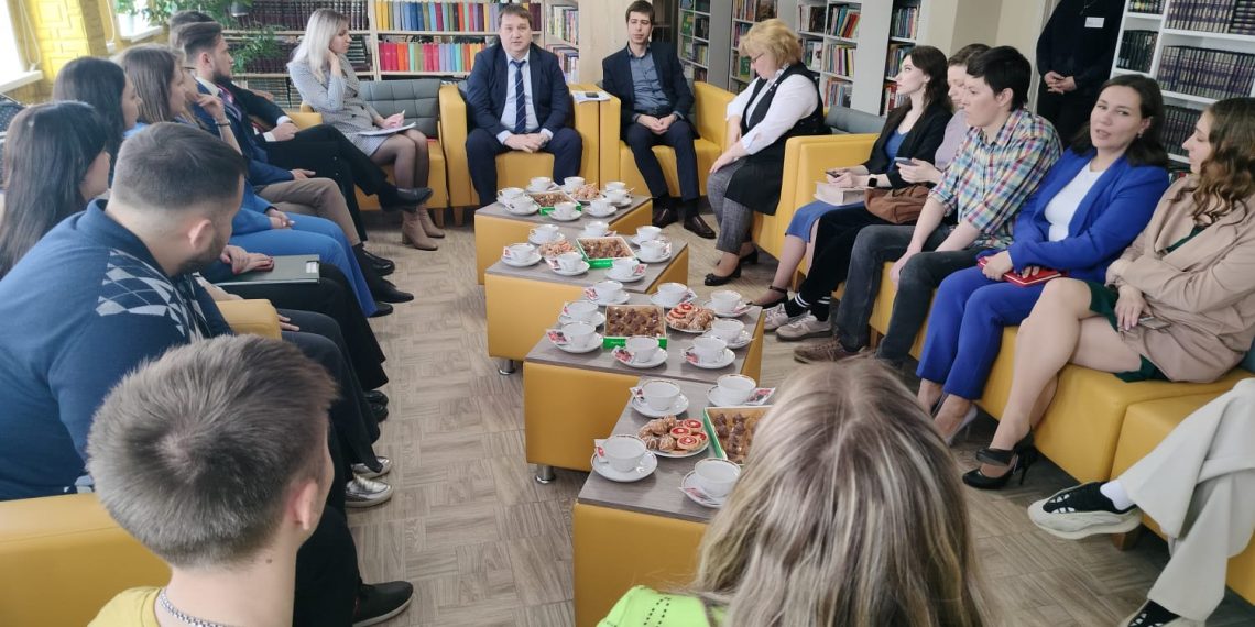 Ульяновский вице-мэр Болдакин отремонтирует для молодых литераторов заволжский КЦ «Аврора»