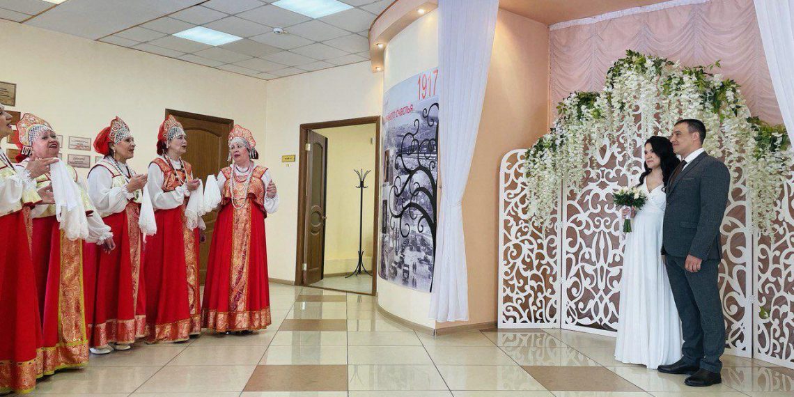 На Красную горку 2023 года в Ульяновской области поженились 69 пар