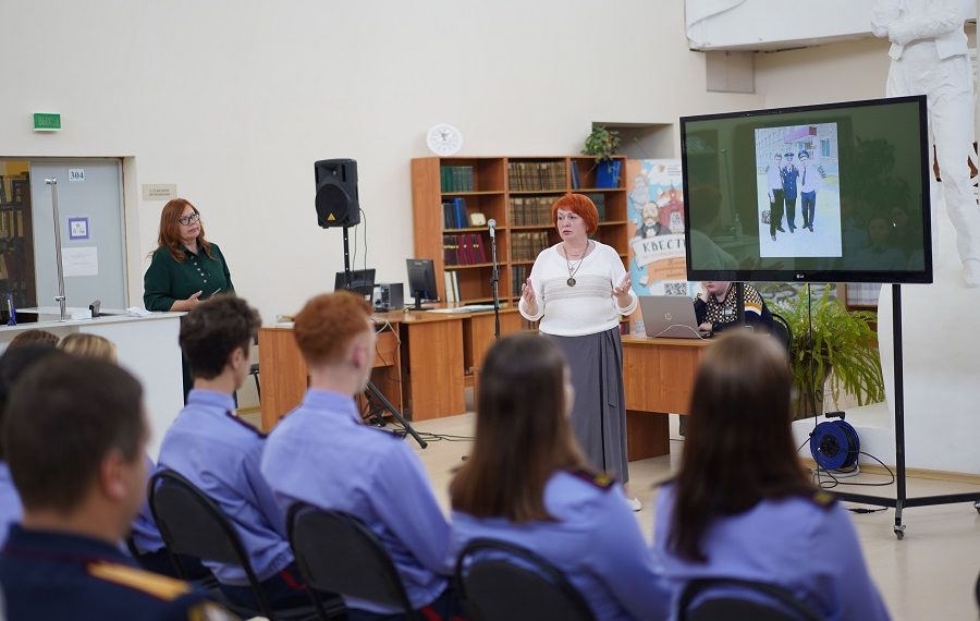 В Ульяновске кадеты СК России встретились с мамой Героя России Александра Шишкова