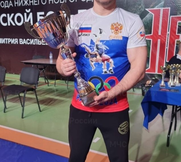 Трёхкратный чемпион России по греко-римской борьбе работает пожарным в Ульяновске