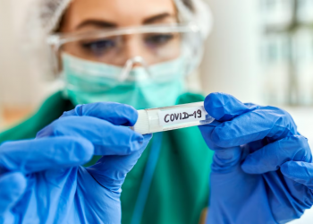 Пандемия официально завершилась, но ульяновцы продолжают умирать от последствий ковида