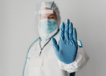 После завершения пандемии от ковида в Ульяновской области умирает по человеку в день