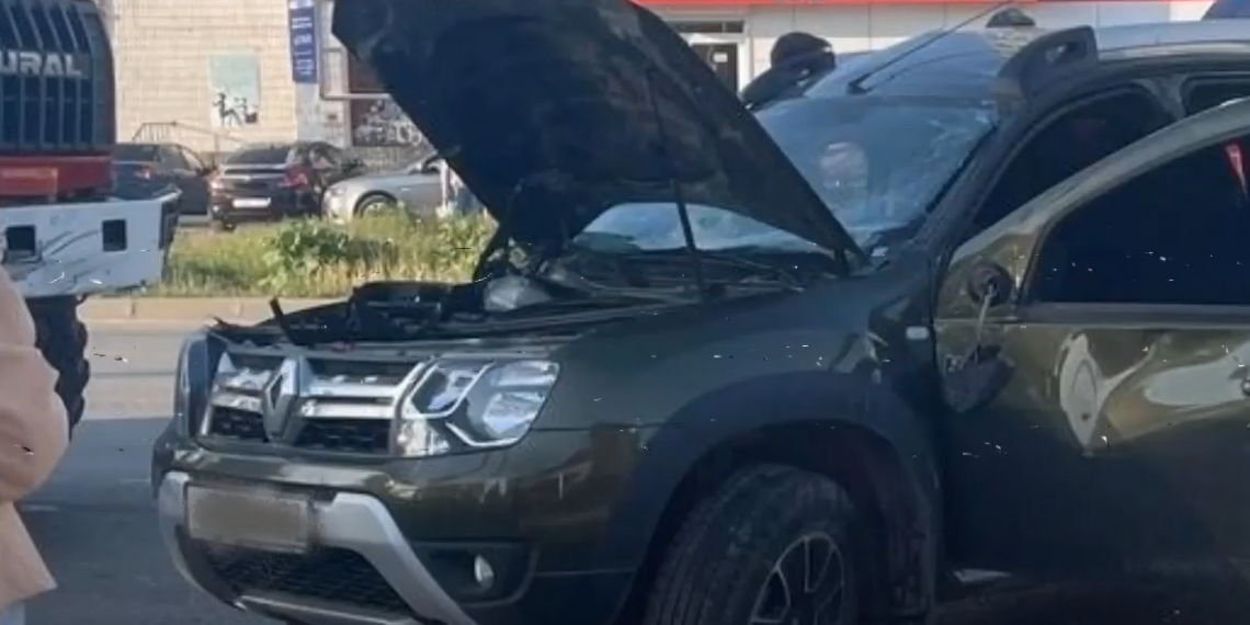 Водитель «Рено Дастер» погиб в столкновении с пожарным «Уралом» на улице Промышленной в Ульяновске 18 мая