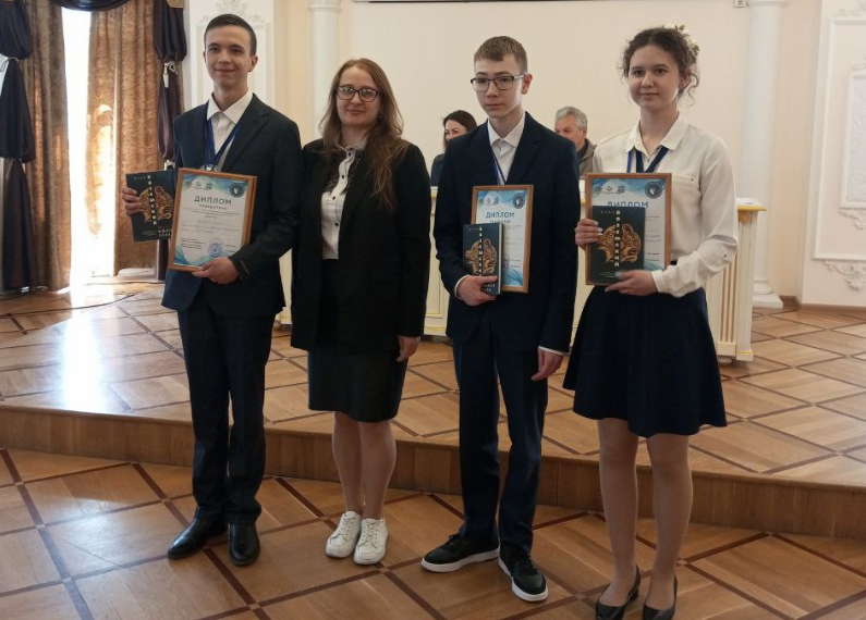 Четверо ульяновских школьников поедут в Москву для участия в проекте «Умники и умницы»