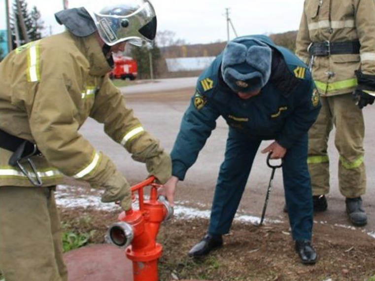 «Ульяновскводоканал» восстановил 54 гидранта по поручению мэра Болдакина