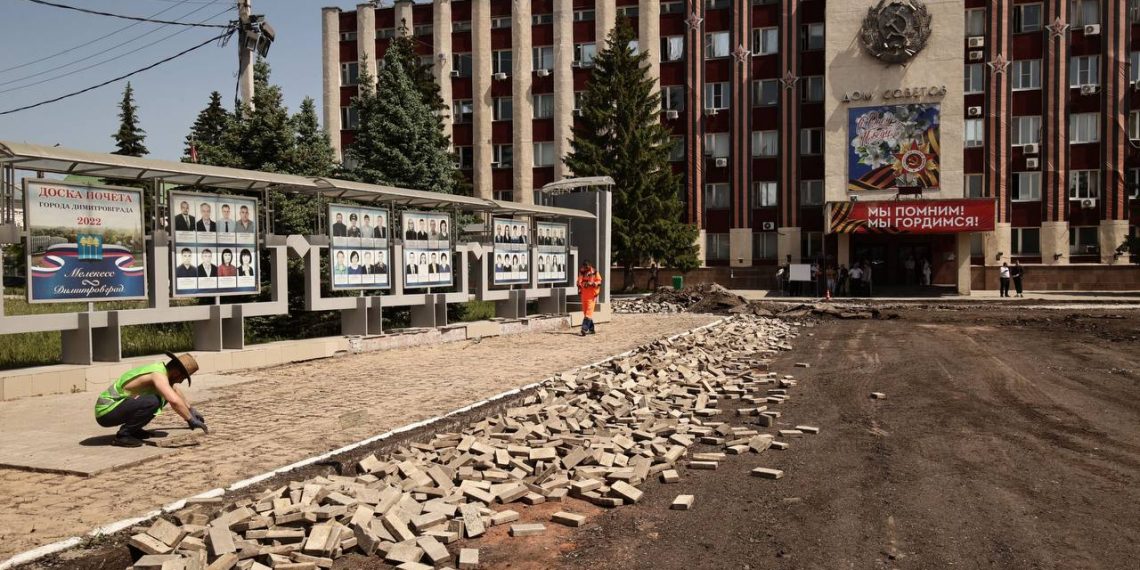 В Димитровграде благоустроят площадь Советов, два парка и 30 дворов