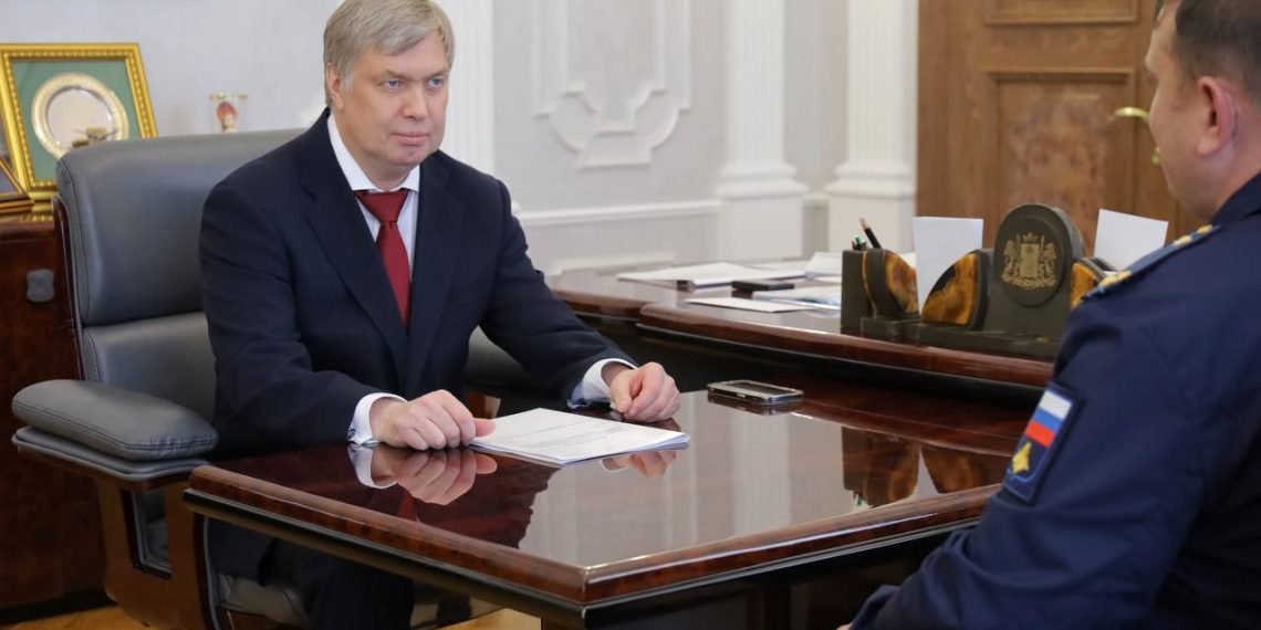 Русских встретился с врио командира 31 бригады ВДВ и семьёй мобилизованного вешкаймца