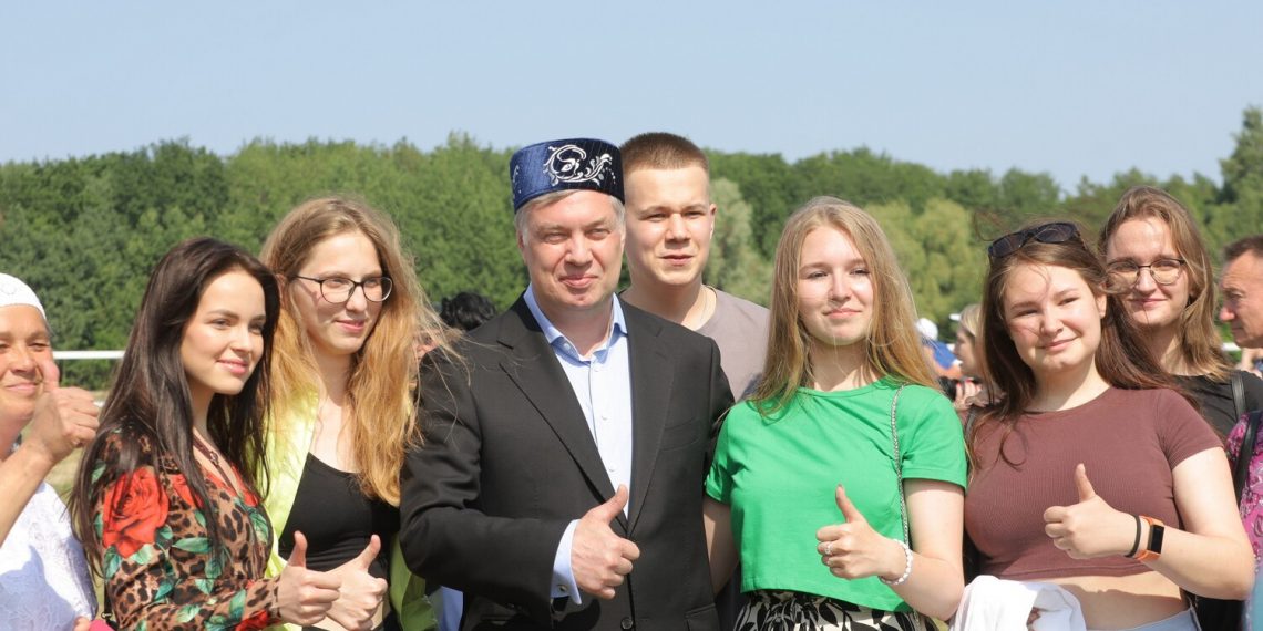 Губернатор поздравил мусульман Ульяновской области с праздником Курбан-байрам