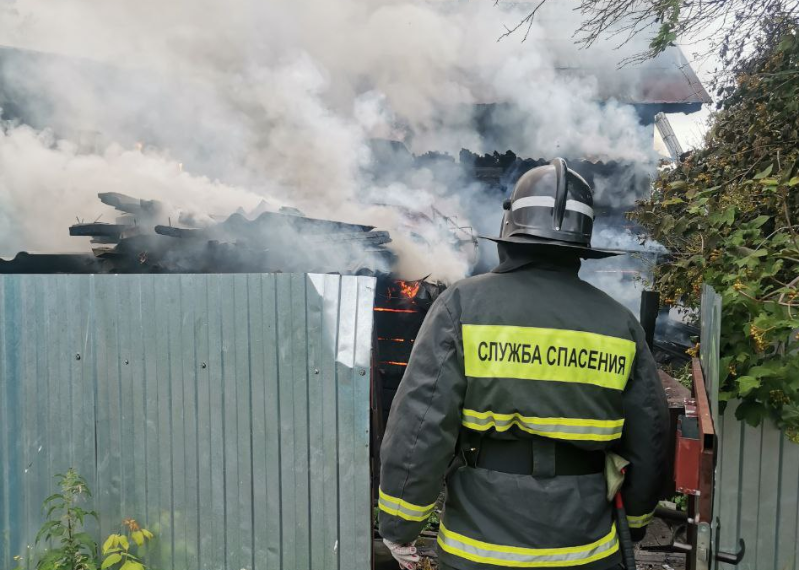 Ульяновский мэр Болдакин обещал помочь погорельцам с улицы Диспетчерской