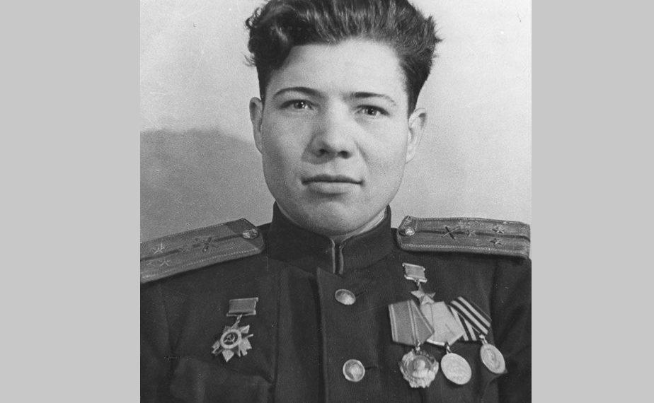 К 100-летию Героя Советского Союза – ульяновца – Михаила Вахрамеева Почта России выпустила конверт