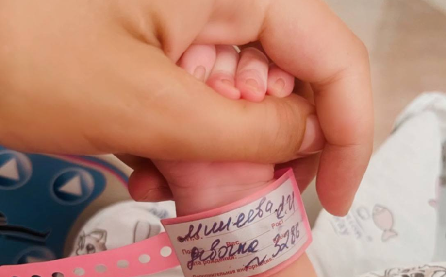 Ульяновский боец ММА и участник СВО Владимир Минеев стал папой: у него родилась дочка