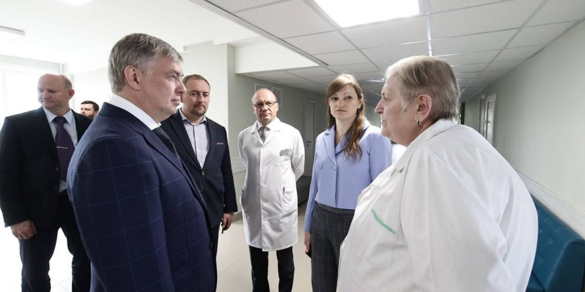 Поликлинику №5 в Ульяновске отремонтируют до конца 2023 года