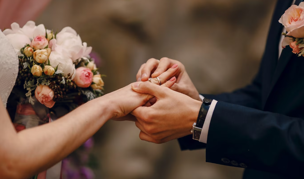 За первые 6 месяцев 2023-го в Ульяновской области заключили почти две с половиной тысячи браков