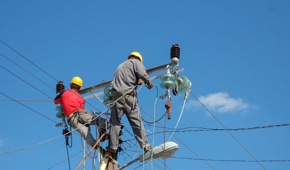 Голые провода в Ульяновске начали менять на СИП