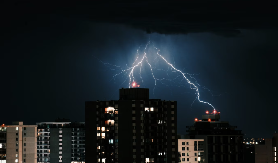 Гроза с порывами юго-западного ветра ожидается в Ульяновске 10 июля