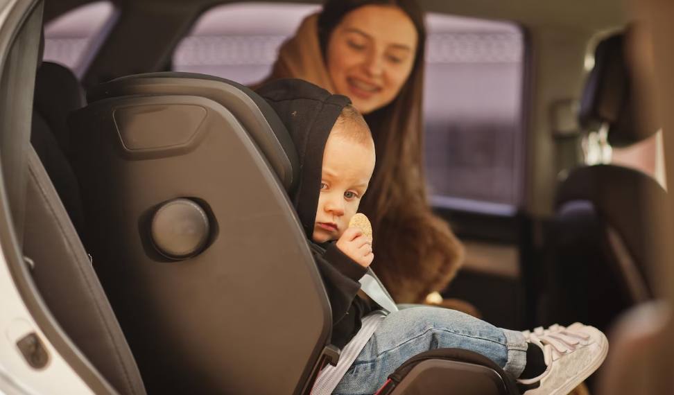 Завтра на дорогах Ленинского района Ульяновска будут проверять наличие детских автокресел