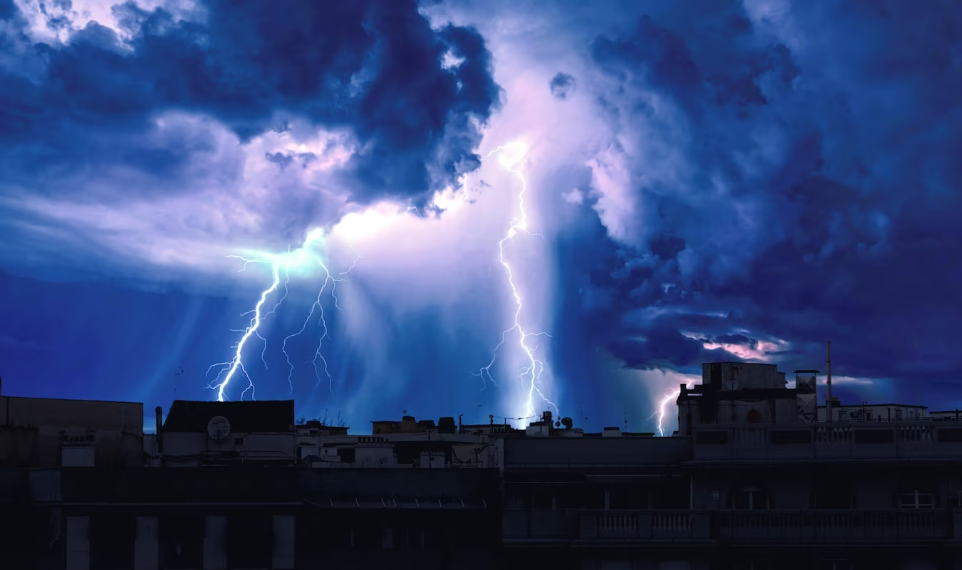 В Ульяновской области 30 июля вновь ожидаются шквал и гроза