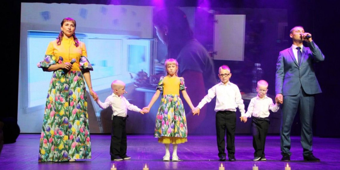 Ламакины из Ульяновской области стали самой доброй семьёй в Приволжском Федеральном округе