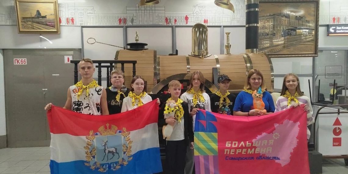 Ульяновский школьник уехал в «Артек» на «Большую перемену» в составе Самарской делегации