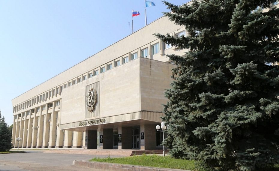 Двух кандидатов в депутаты ЗСО лишат мандатов