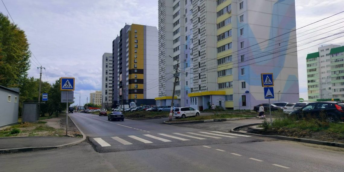 Восемь улиц в Ульяновске закатали в новый асфальт