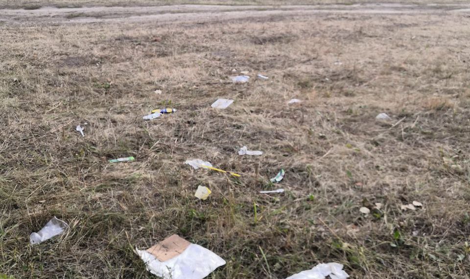 В Ломах остались следы фестиваля