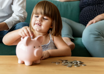 Социальные выплаты в Ульяновской области получают родители 145 тысяч детей