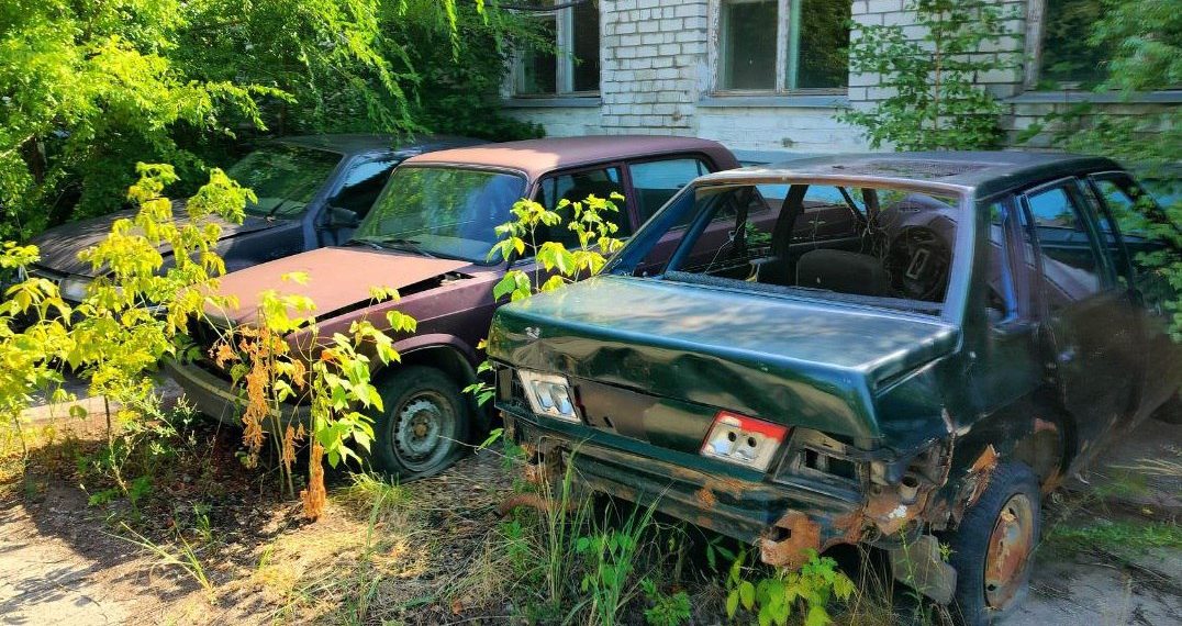 Пять брошенных авто нашла мэрия за неделю на улицах Ульяновска