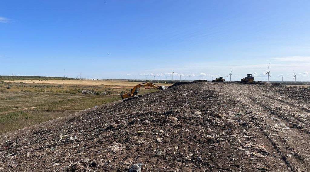 На мусорном полигоне в Красном Яре готовятся оборудовать защитный экран-купол