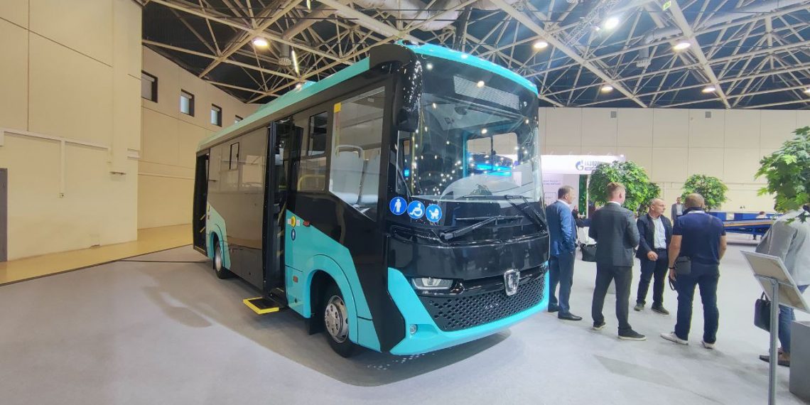 Публике представили новый ульяновский автобус «СимАЗ» за семь миллионов рублей