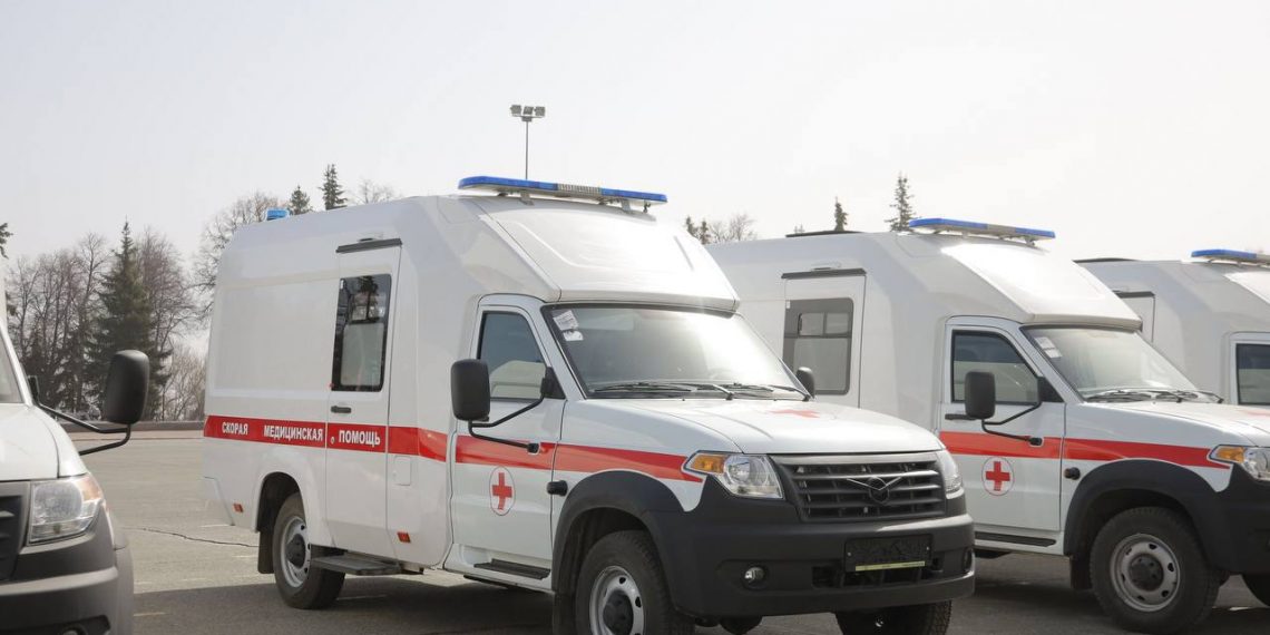 До конца года ульяновские медики получат дюжину карет скорой помощи