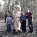 Деревянный Щекотун поставлен охранять Акшуатский дендропарк