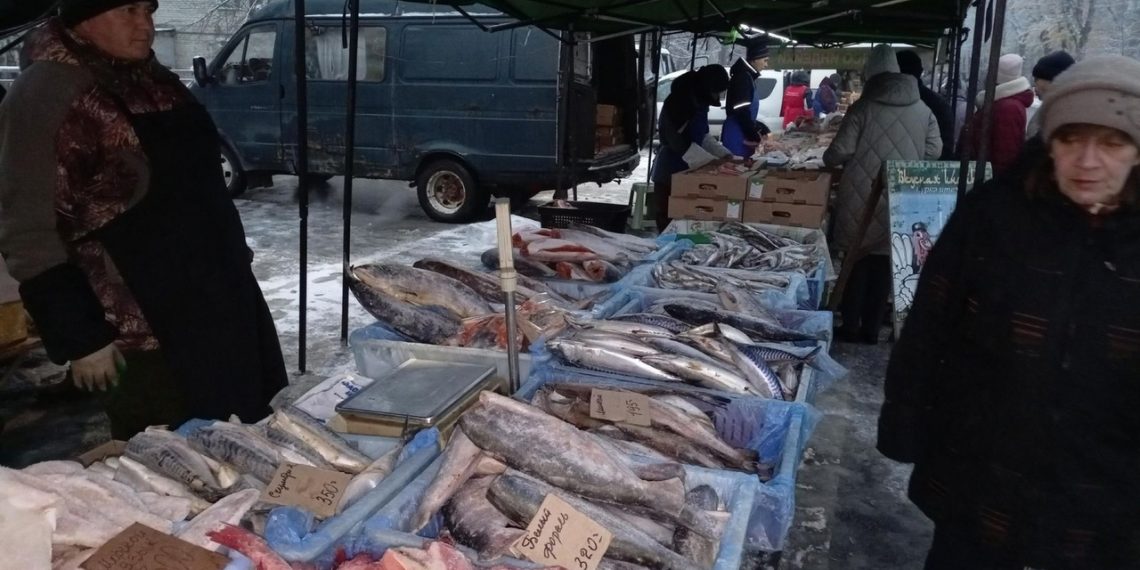 6 000 ульяновцев купили 12 тонн мяса и 2 тонны рыбы на последней сельхозярмарке