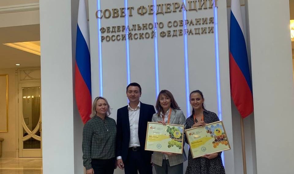 Команда ульяновской школы победила в грантовом конкурсе