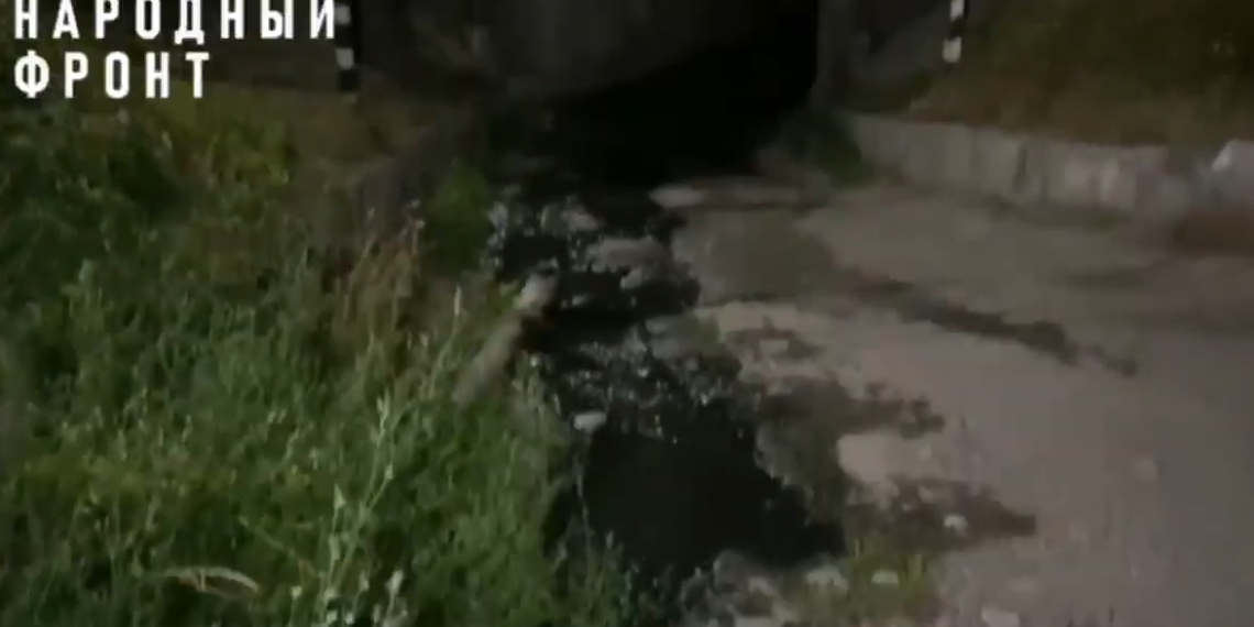 Мэрия разрешила жителям Киндяковки не нюхать стекающее в Свиягу дерьмо