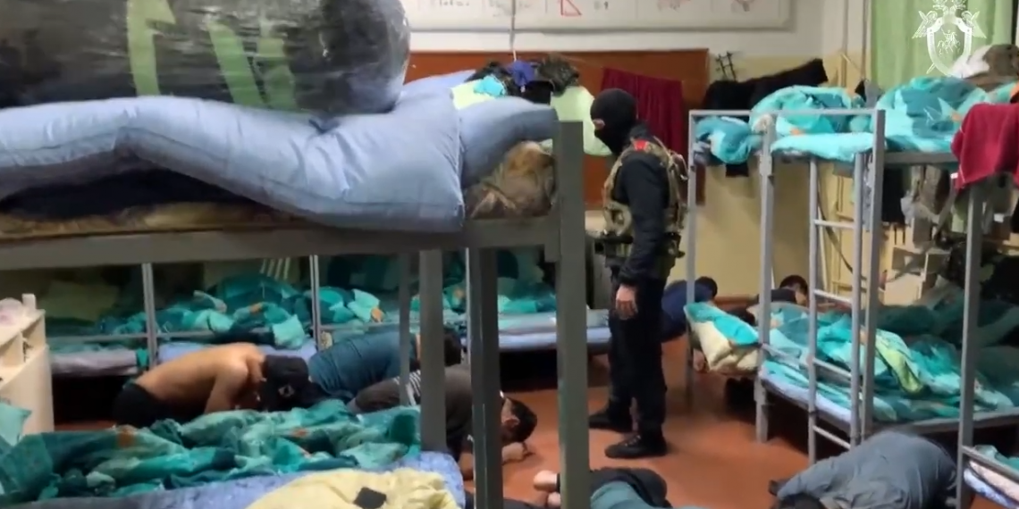 Силовики накрыли в Ульяновске целый хостел с нелегальными мигрантами