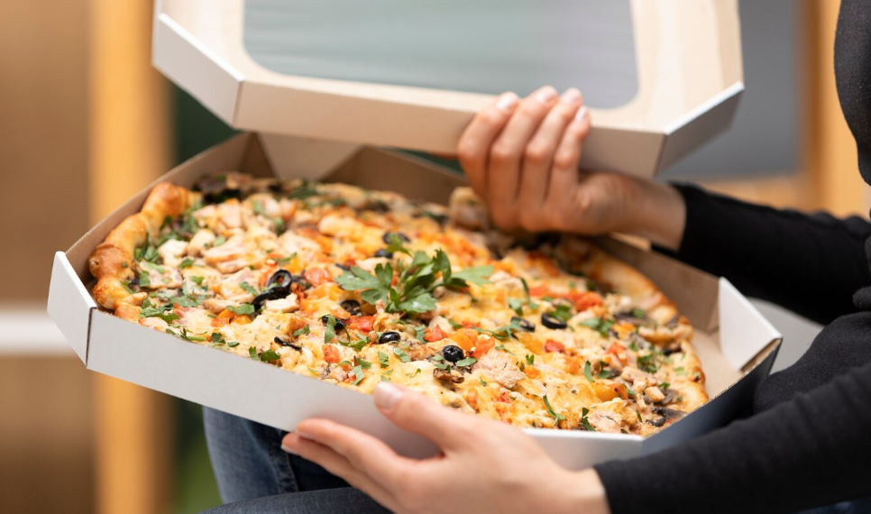 Пицца на дом или бургер в кафе: Ульяновскстат рассказал, как питаются жители нашего региона