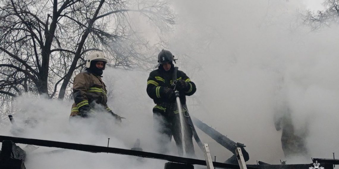 Дом на Транспортной сгорел из-за неосторожного обращения с огнём