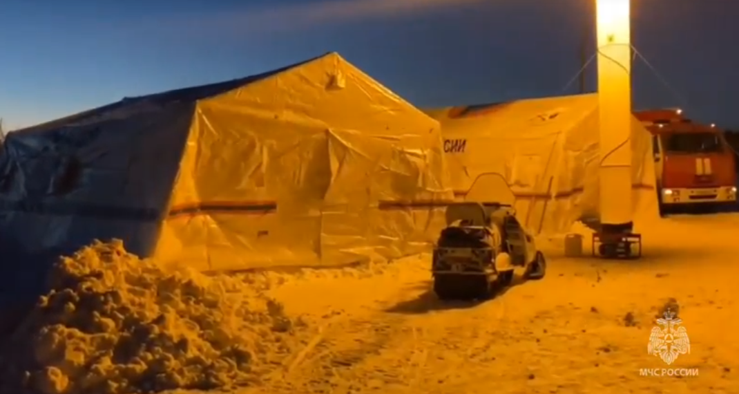 Ульяновское МЧС развернуло мобильный городок для дальнобойщиков на трассе Р-228